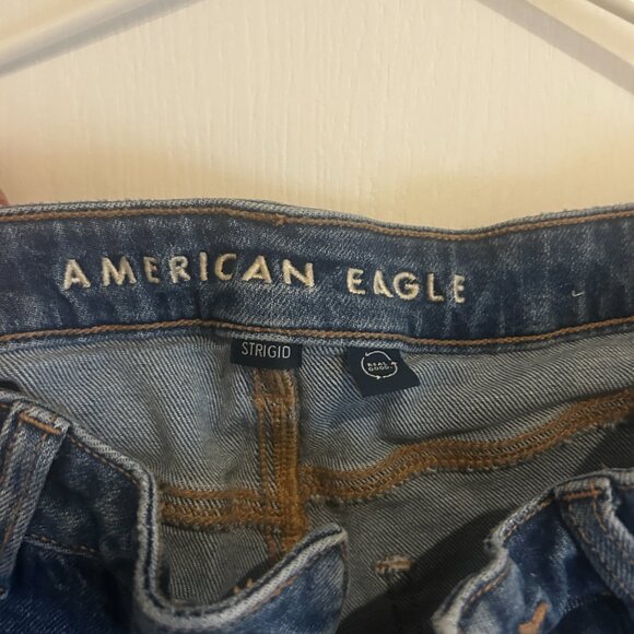 American Eagle Denim Shorts – Strigid High Rise Distressed – Size 6 - Picture 2 of 4